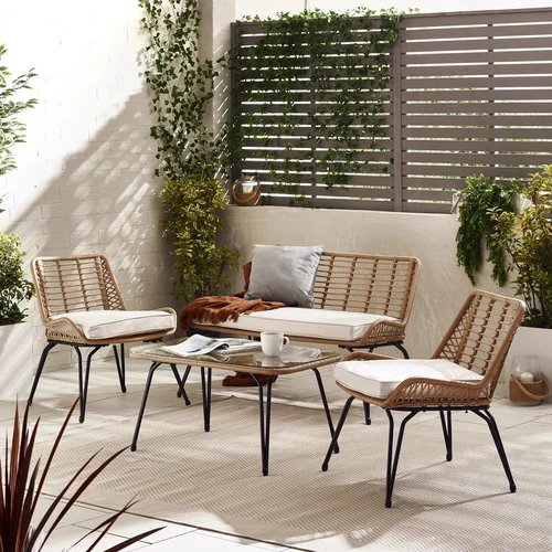 outdoor-coffee-table-set-500x500