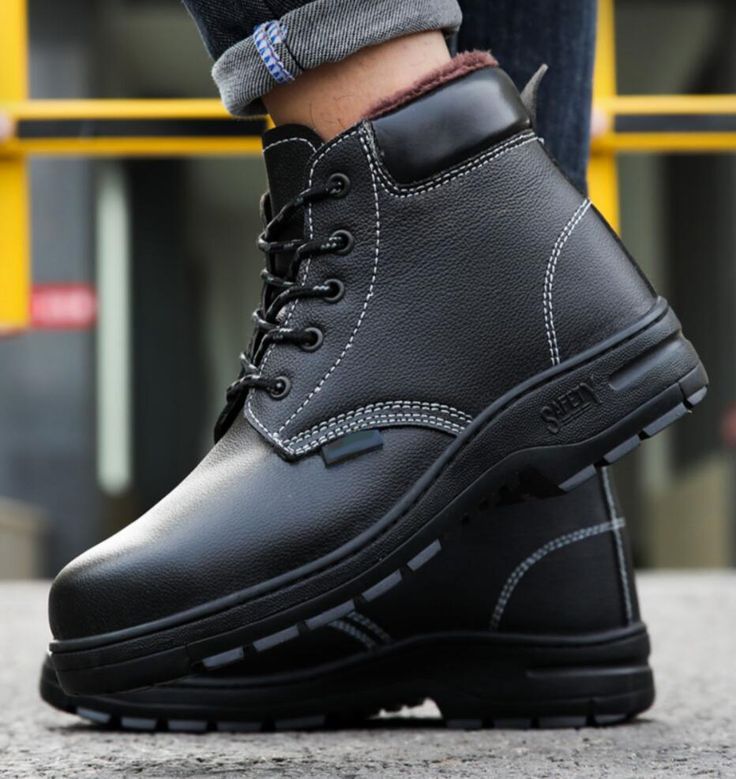 Anti-smashing Safety Shoes