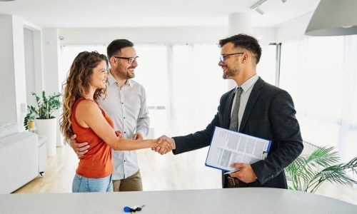 How Much Does a Real Estate Agent Make Per Sale_ How Much Does a Real Estate Agent Make Per Sale_